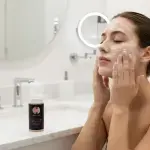 Hydra-Glow Cleansing Foam Makeup Remover - Image 3