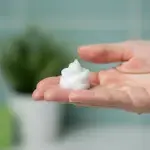 Men's Green Mint & Aloe Vera Cleansing Foam - Image 5