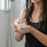 Solid Detangling Shampoo Bar - Image 4