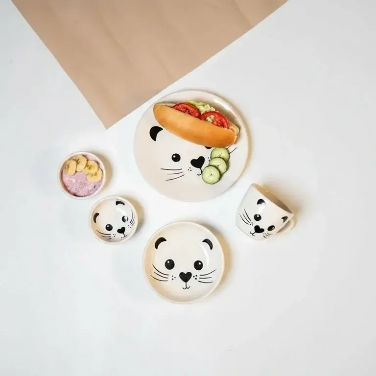 5PCH_20251103_064601_053514_6 Kids “Cat” Dinnerware Set – 5 Pieces - Image 1
