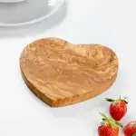 Olive Wood Heart Shaped Cutting Board - Image 4